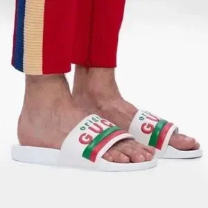 Gucci | Shoes | New Gucci Pursuit Original Gucci Logo Print  display picture 3